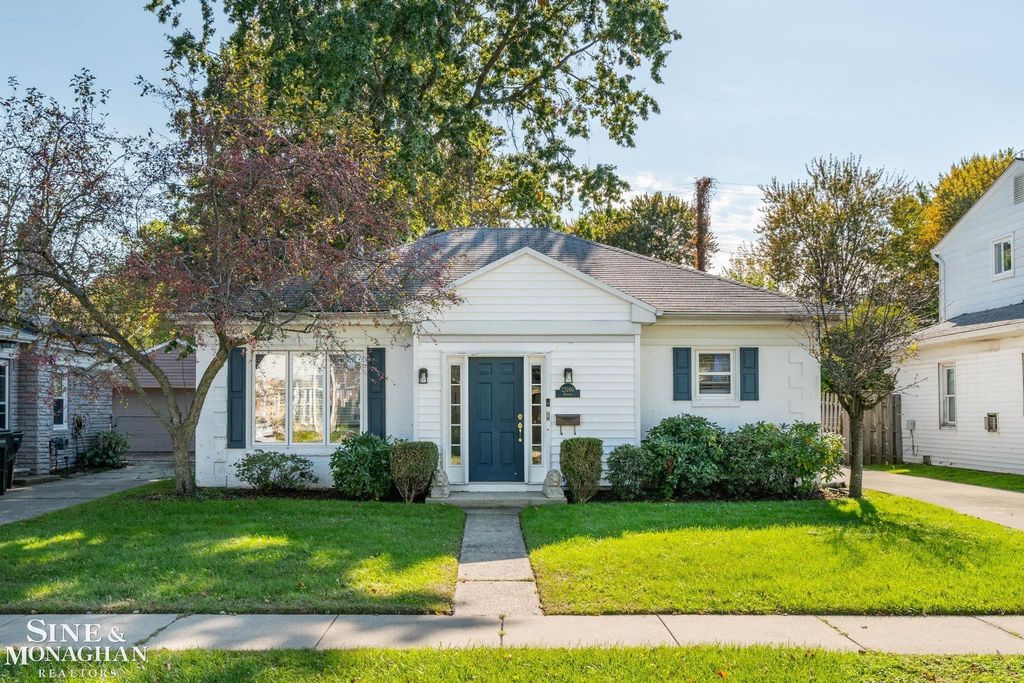 23260 Doremus St, Saint Clair Shores