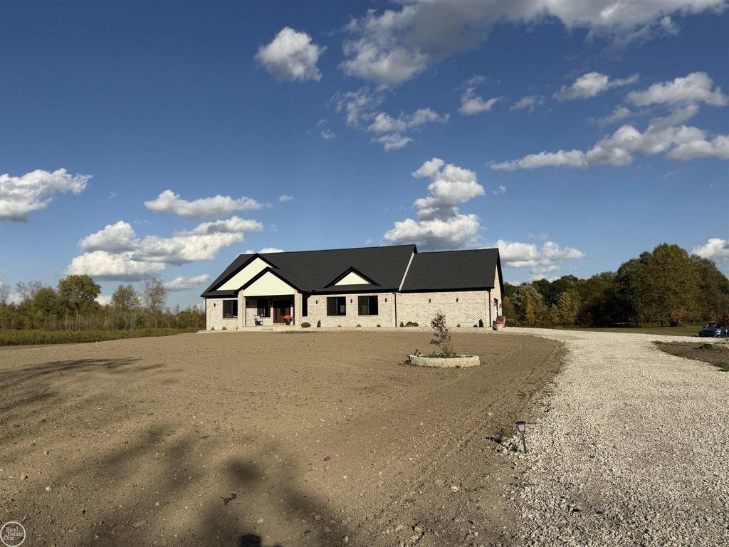 1546 Ashley Ln, Berlin Twp