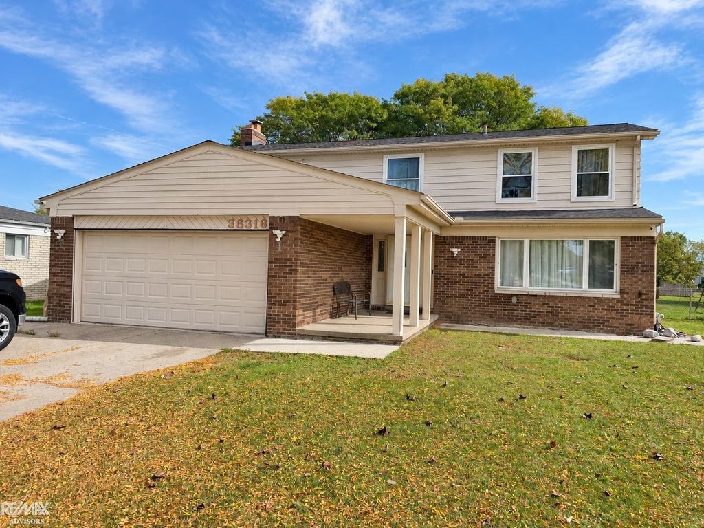 35316 Sunset Dr, Sterling Heights