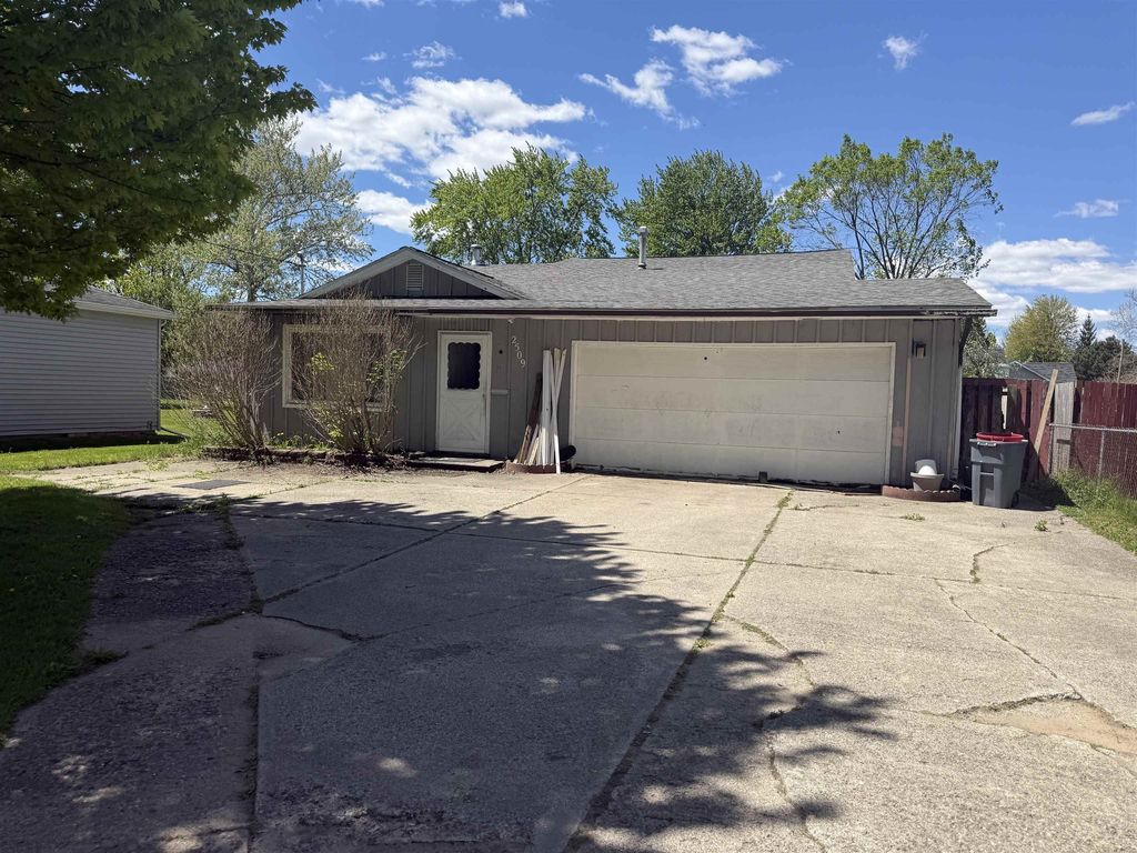 2509 Blackmore  St, Saginaw city