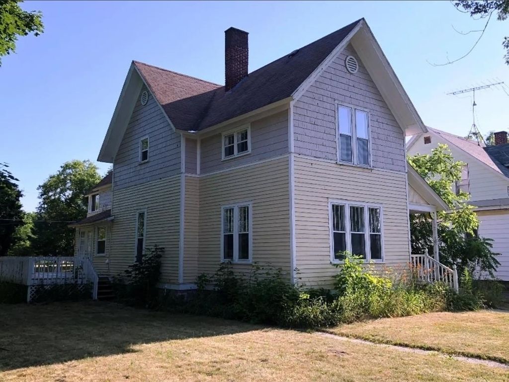 216 W Franklin, Richmond township