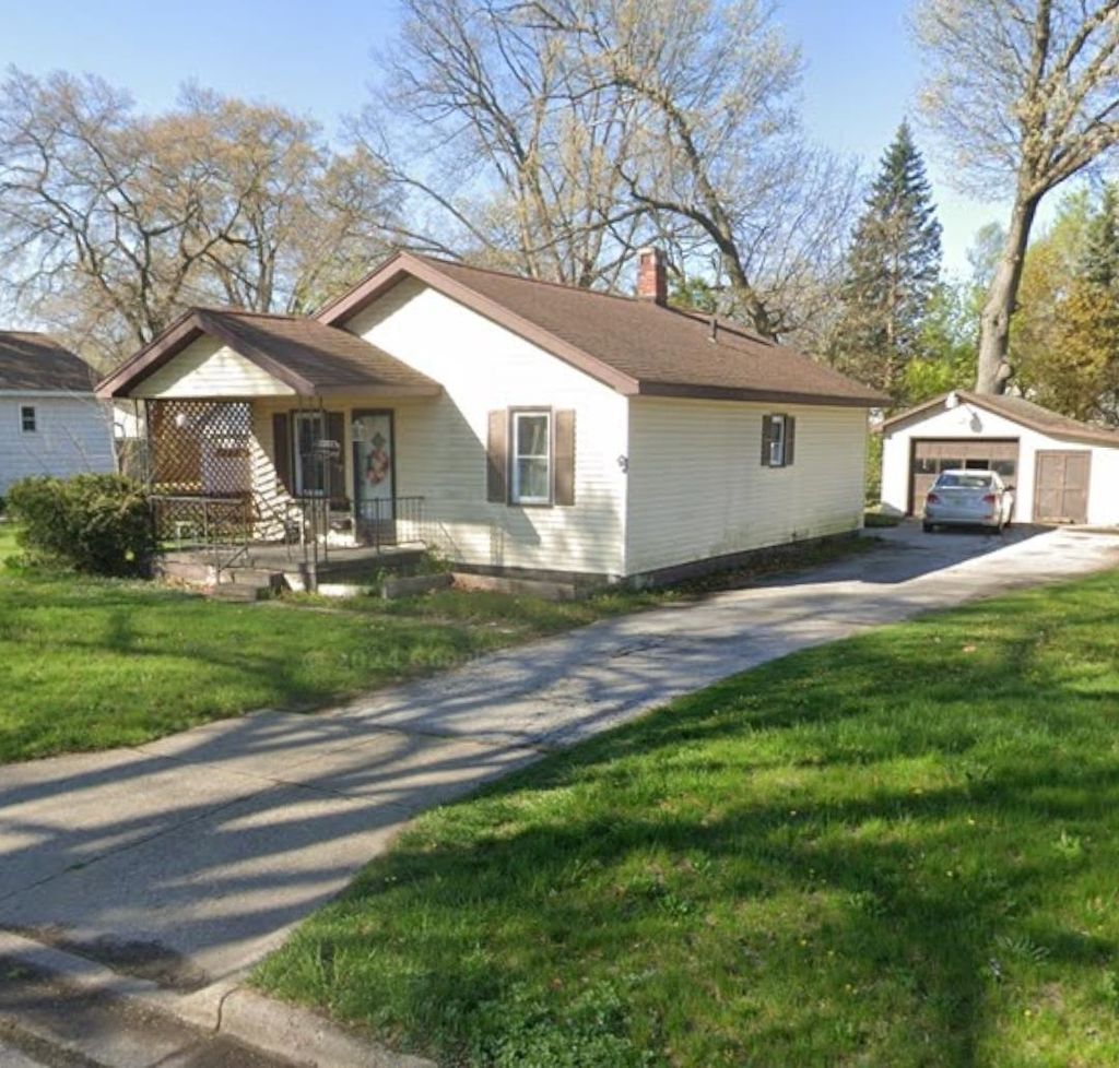 2335 Moon St, Muskegon city