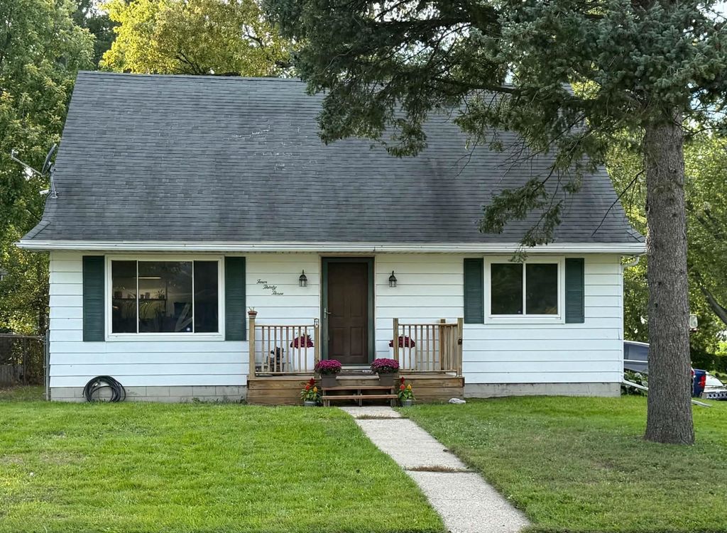 433 Harriet Ave, Lansing