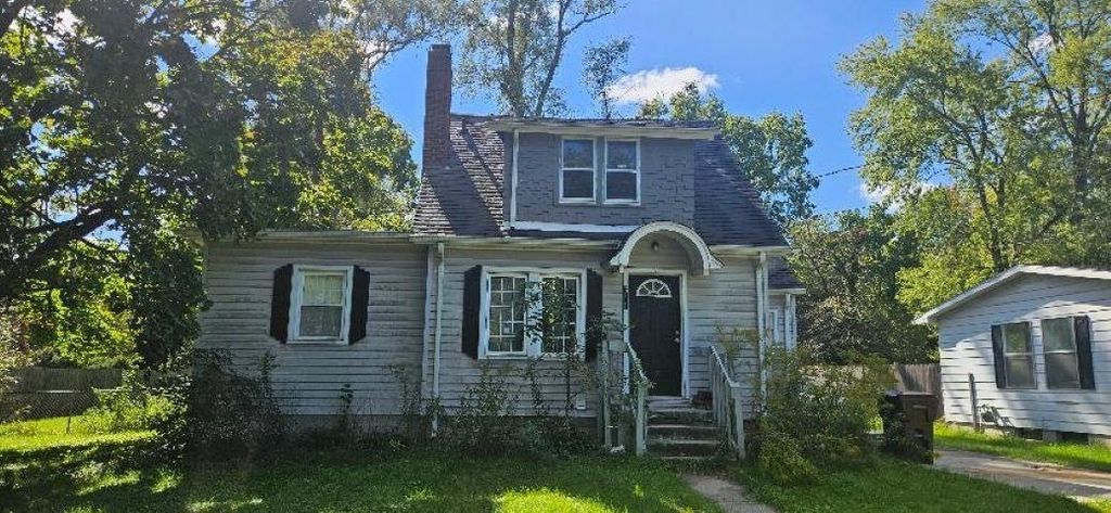 611 W Miller Rd, Lansing