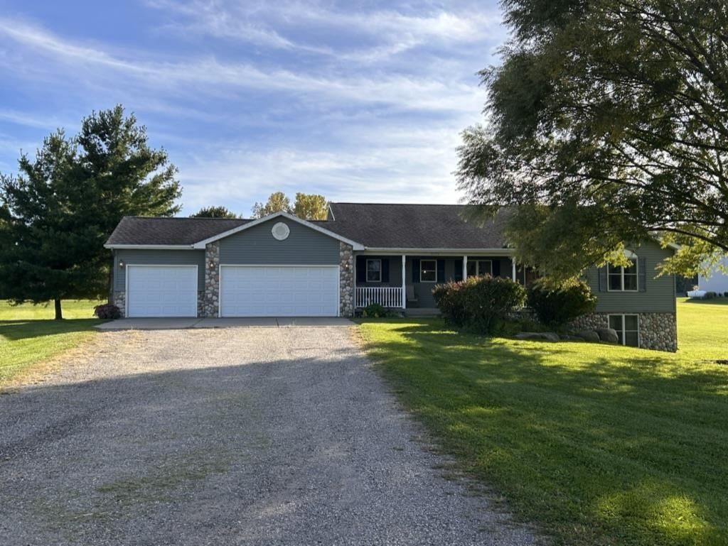 1021 Stone Oak, Grand Ledge