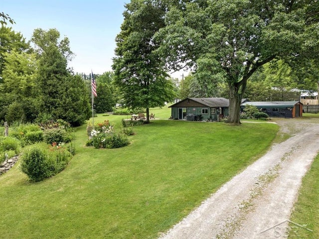 486 W Woodland Dr, Jerome township