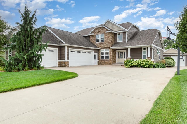 8311 Summer Ridge Dr, Tittabawassee township