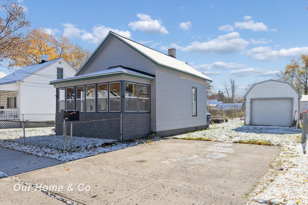 305 Mosher St, Bay City city
