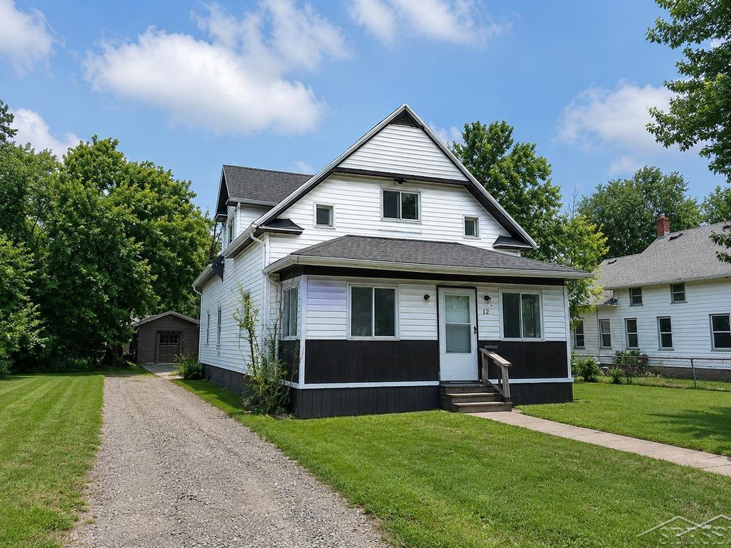 821 S 11th Sts, Saginaw city