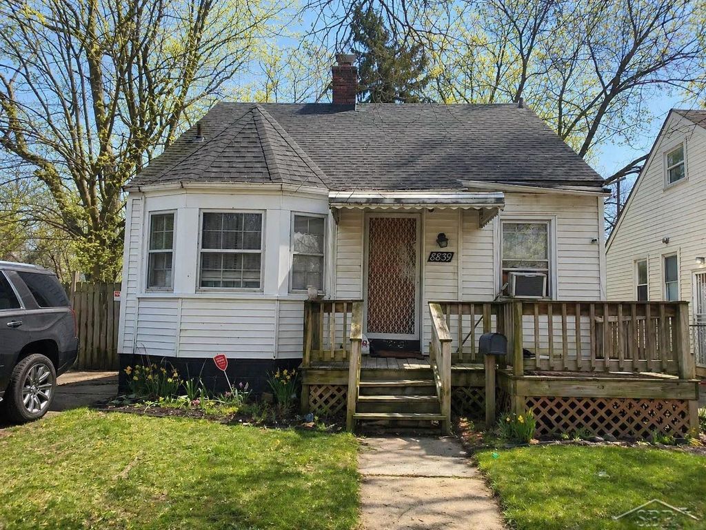8839 Canyon St, Detroit city