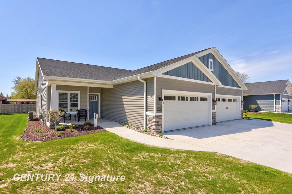 4092 Woodburn Ct, Saginaw charter township