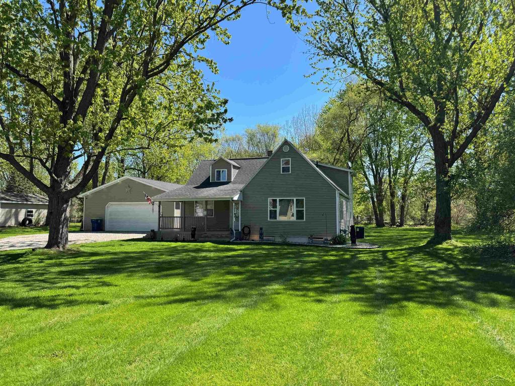 575 Lutzke Rd, Thomas township