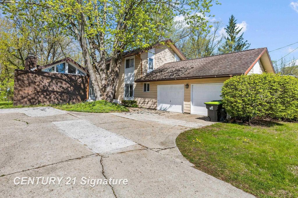 5813 Sturgeon Ave, Midland city