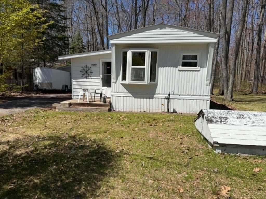 202 Highland, Roscommon
