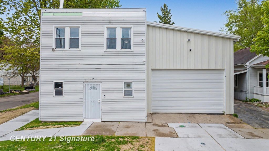 1300 S Wheeler St, Saginaw city