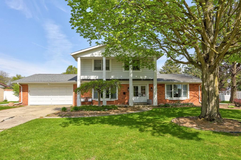 405 Nickless St, Frankenmuth city