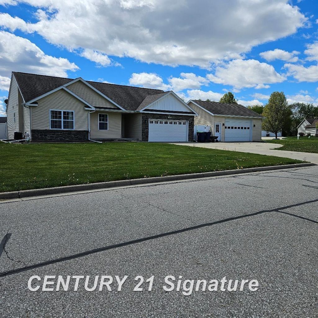 3891 Mystic Trl, Saginaw charter township