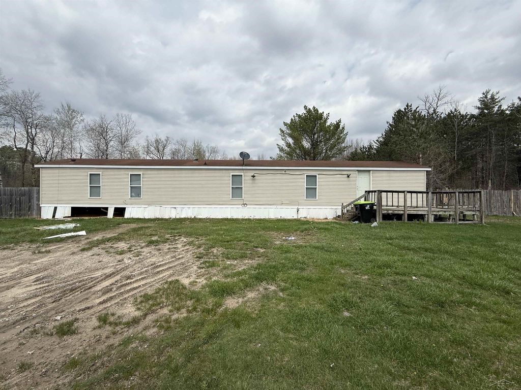 4965 Whitefeather Rd, Rhodes
