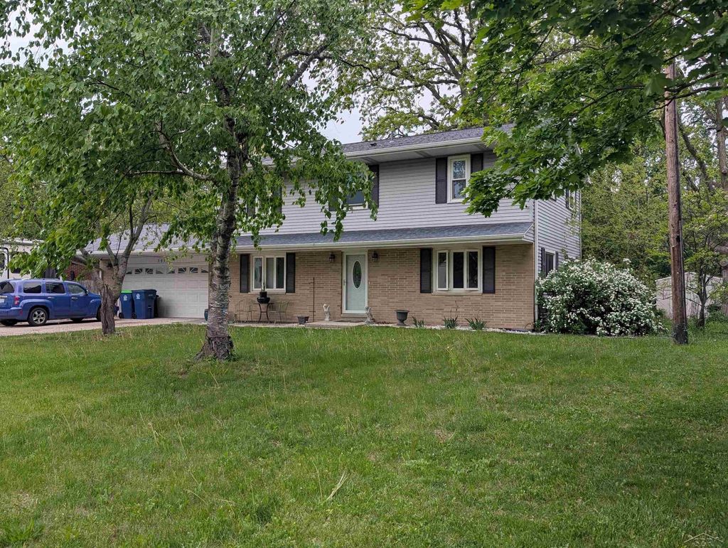 3696 Dale St, Saginaw charter township
