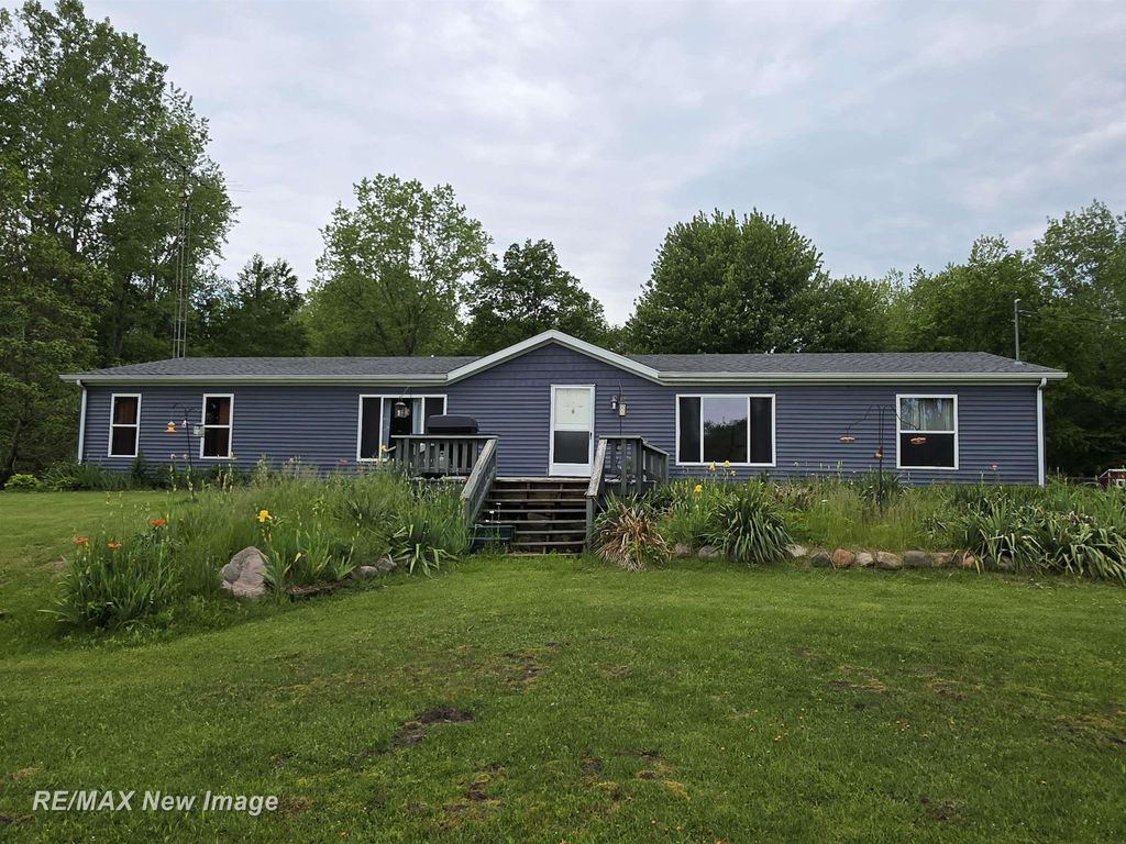 11360 S Steel Rd, Marion township