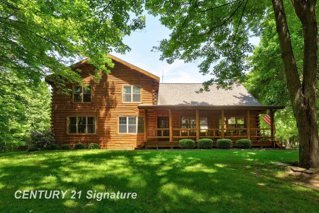 3926 Ball Rd, Juniata township