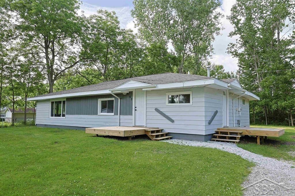 62 Five Mile Rd, Homer township