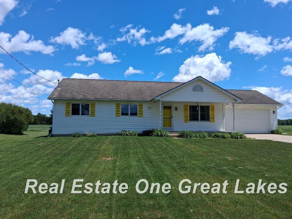 3863 Studor Dr, Bridgeport charter township