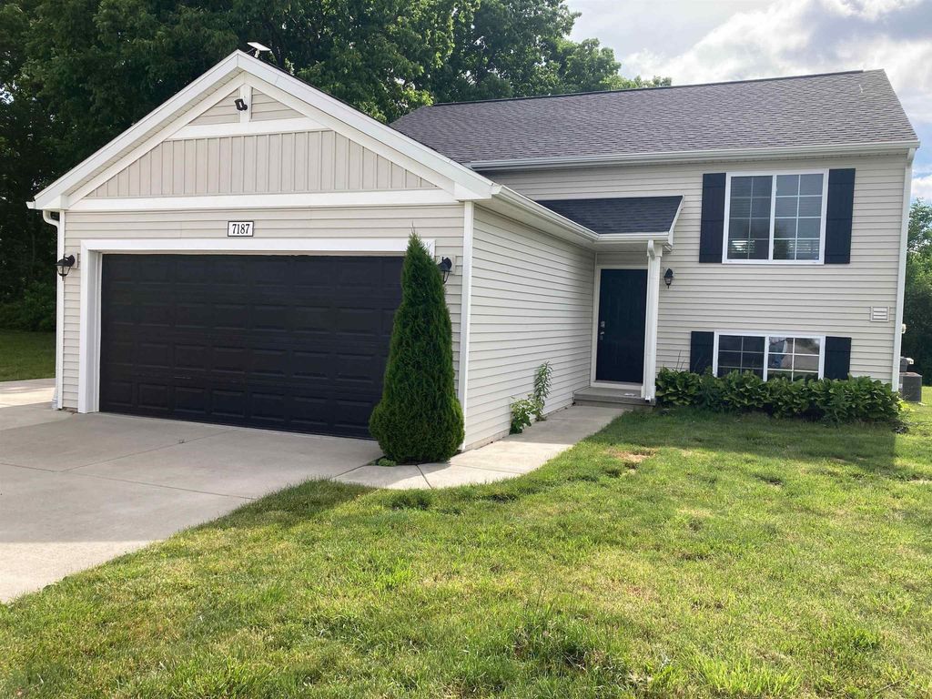 7187 Glenmeadow Ct, Grand Blanc charter township