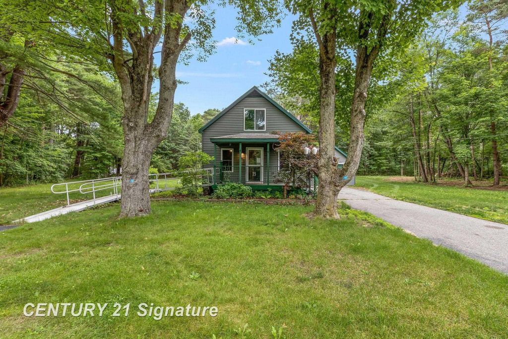 537 S Woodcock Rd, Homer township