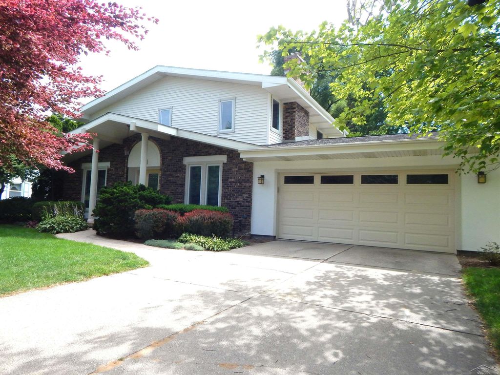 485 Winthrop Ln, Saginaw charter township