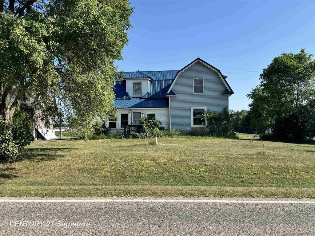 5732 E Grass Lake Rd, Vernon township