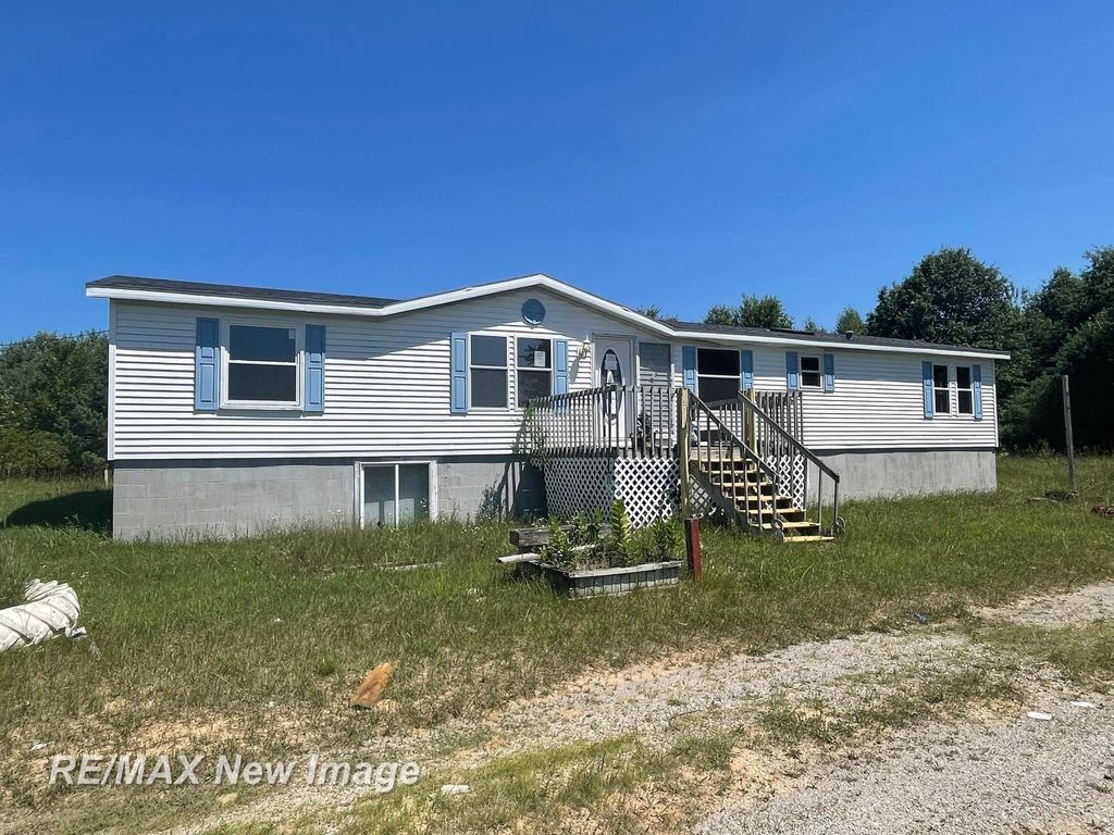 15957 W Burt Rd, Brant township