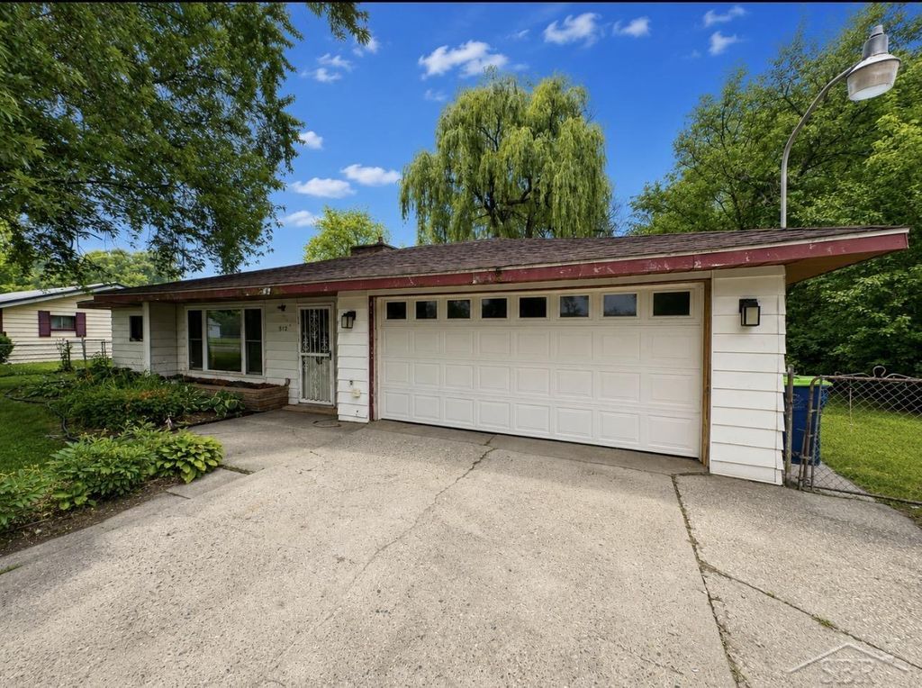 512 S 28th St, Buena Vista charter township