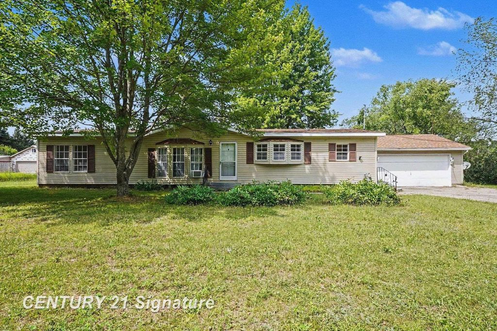 6880 W Emery Rd, Roscommon township