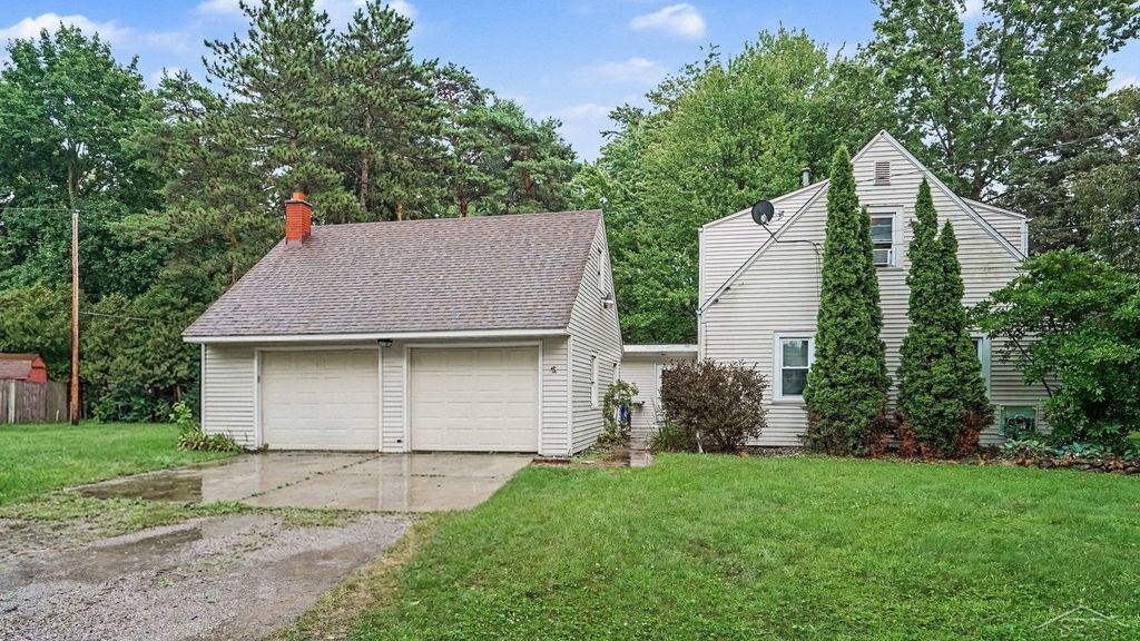 4810 Brockway Rd, Saginaw charter township
