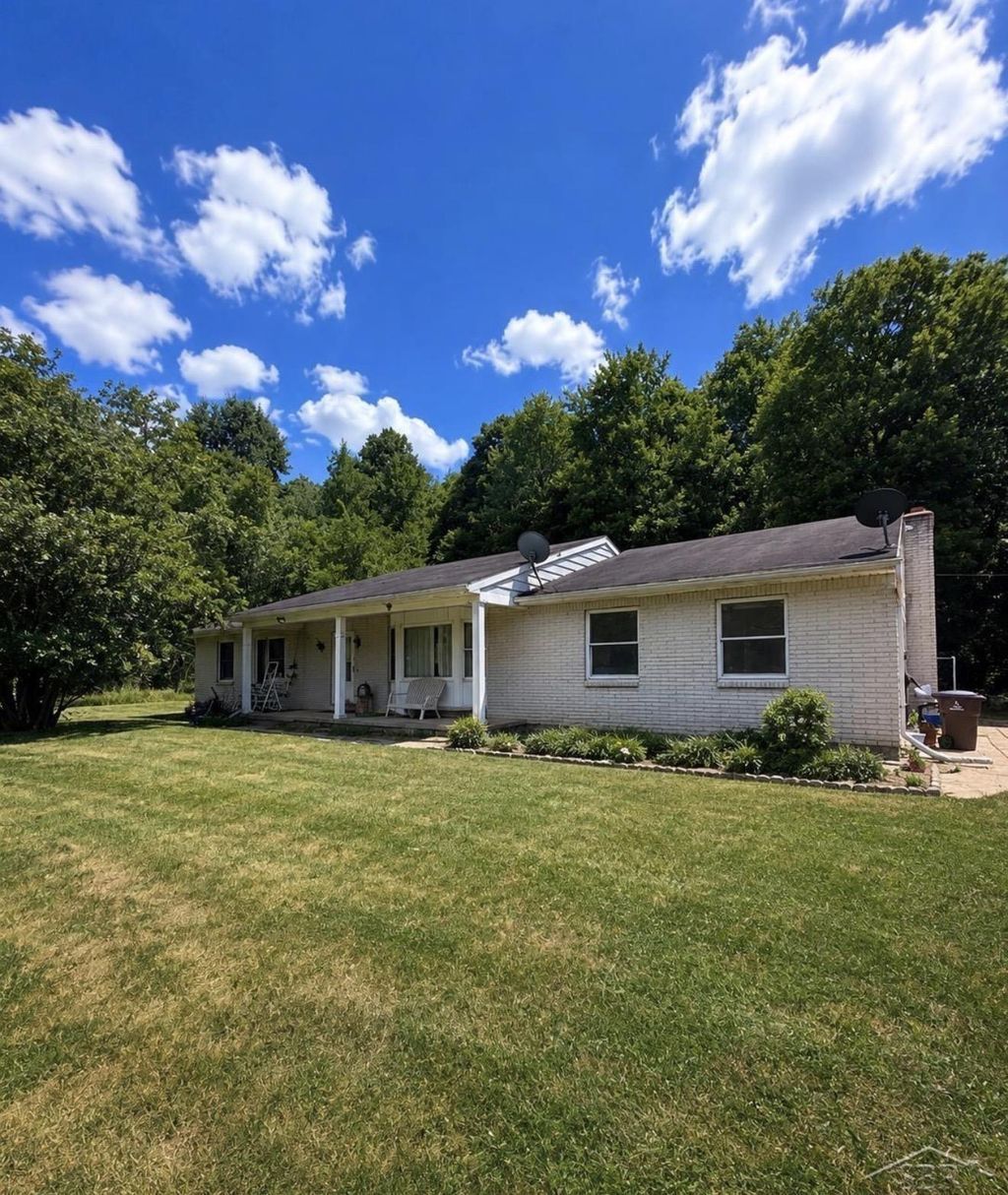 4924 Thurlby St, Aurelius township