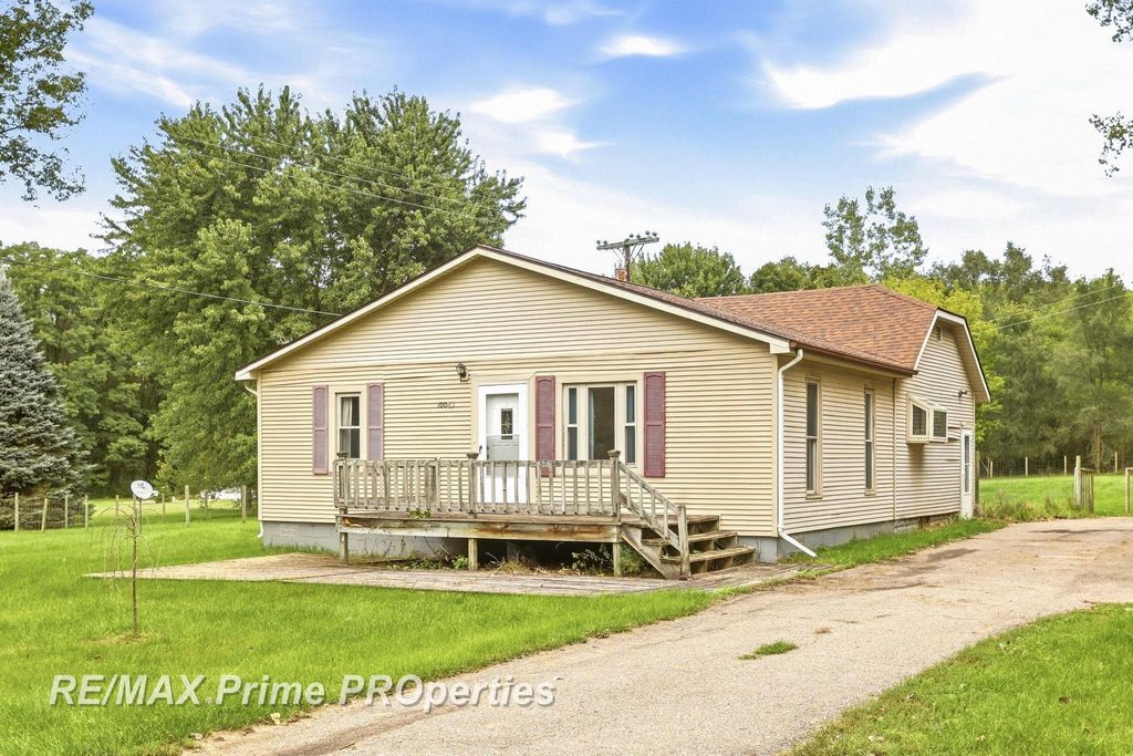 10083 S Lewis Rd, Millington