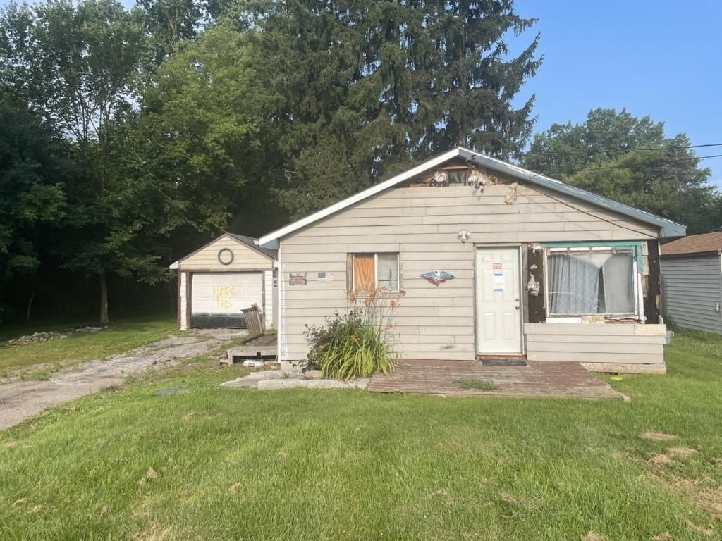14025 N Clio Rd, Vienna charter township