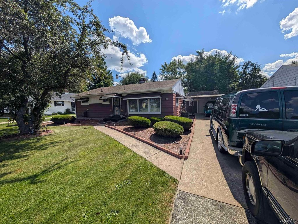 4764 Hess Rd, Buena Vista charter township