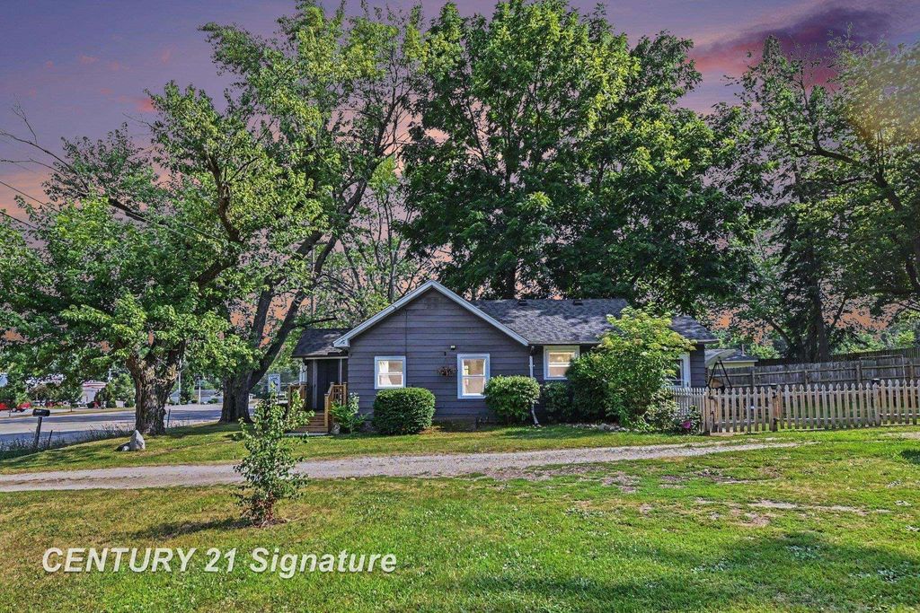11358 S Us 27 Hwy, DeWitt charter township