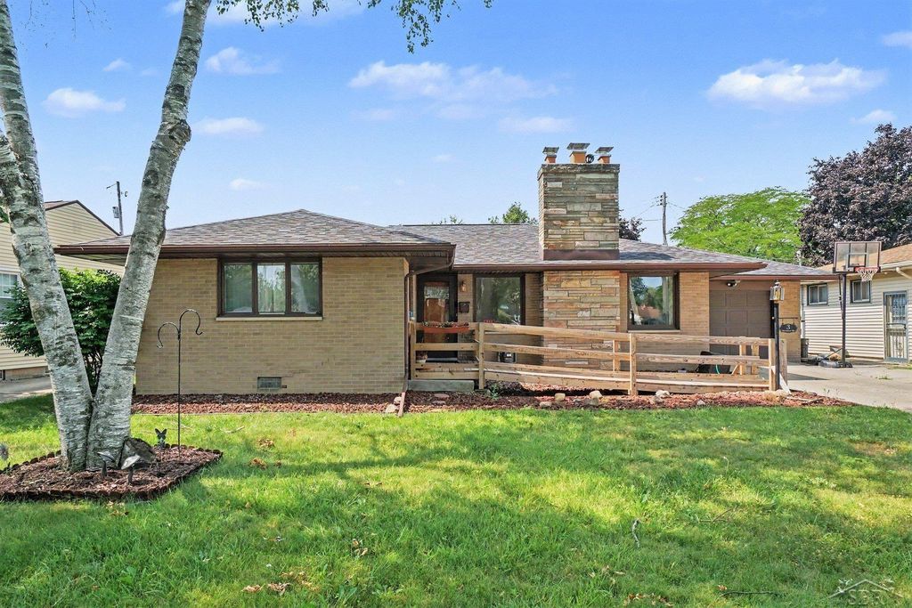 3 Northmoor Rd, Saginaw city