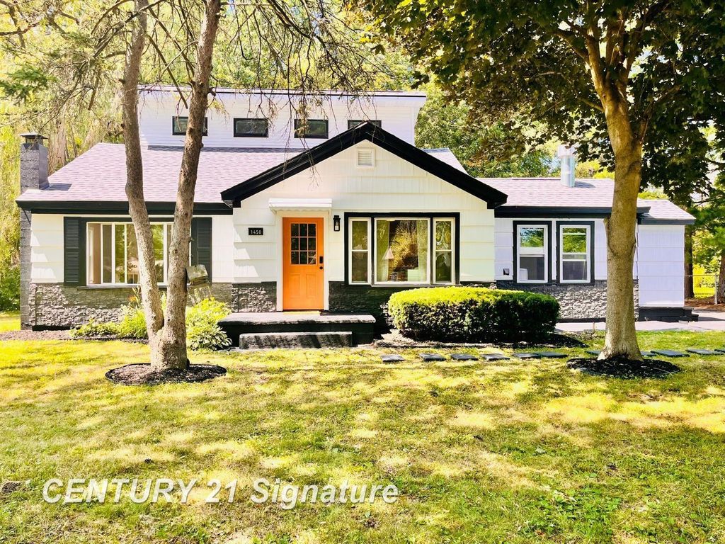 1450 Timothy St, Saginaw charter township