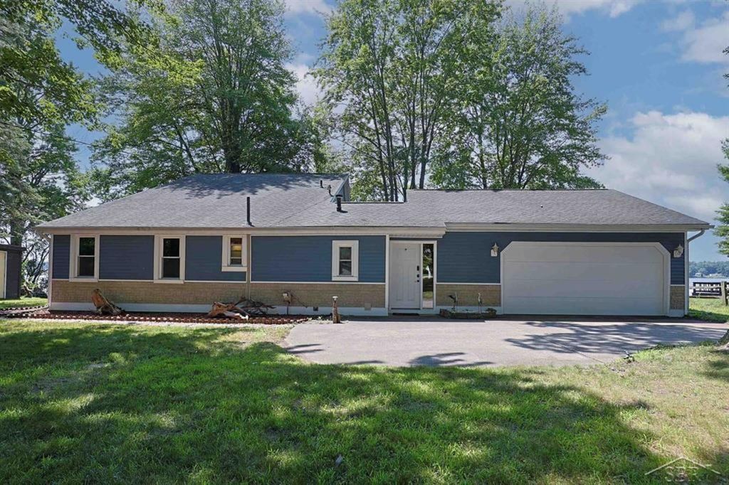2669 N Lakeview Dr, Jerome township