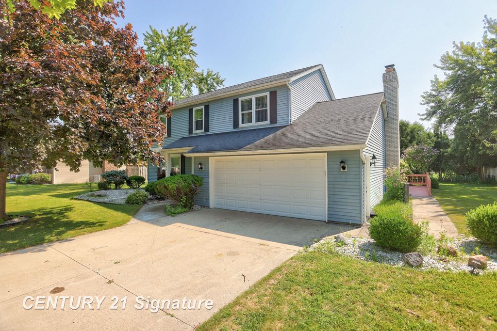 3198 Columbine Dr, Saginaw charter township