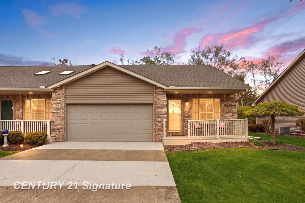 6317 Heather Ridge Dr, Bay City