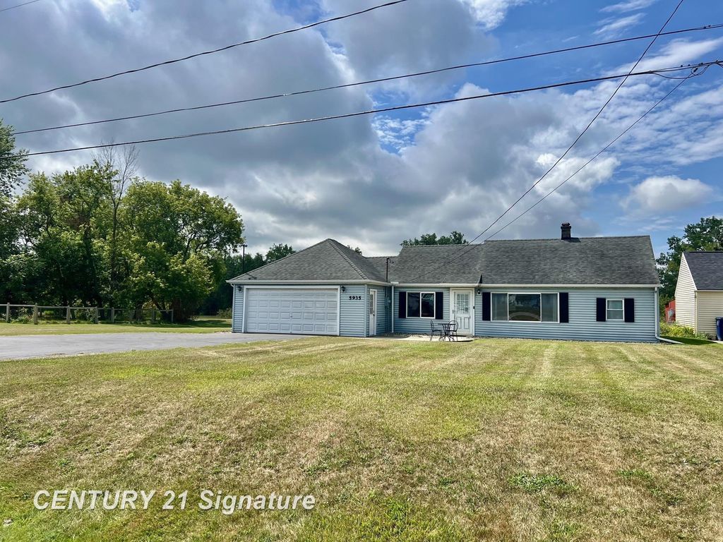 5935 Midland Rd, Tittabawassee township