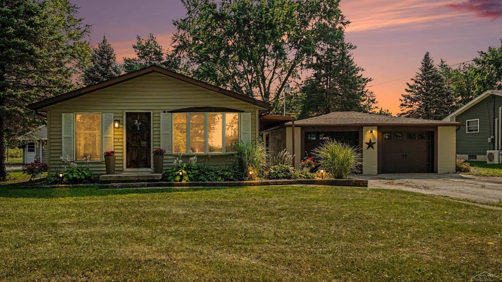 5111 S 2 Mile Rd Rd, Monitor charter township