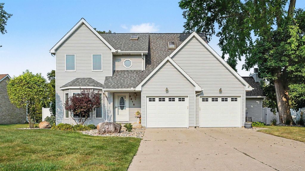 2815 Dunkirk Dr, Saginaw charter township