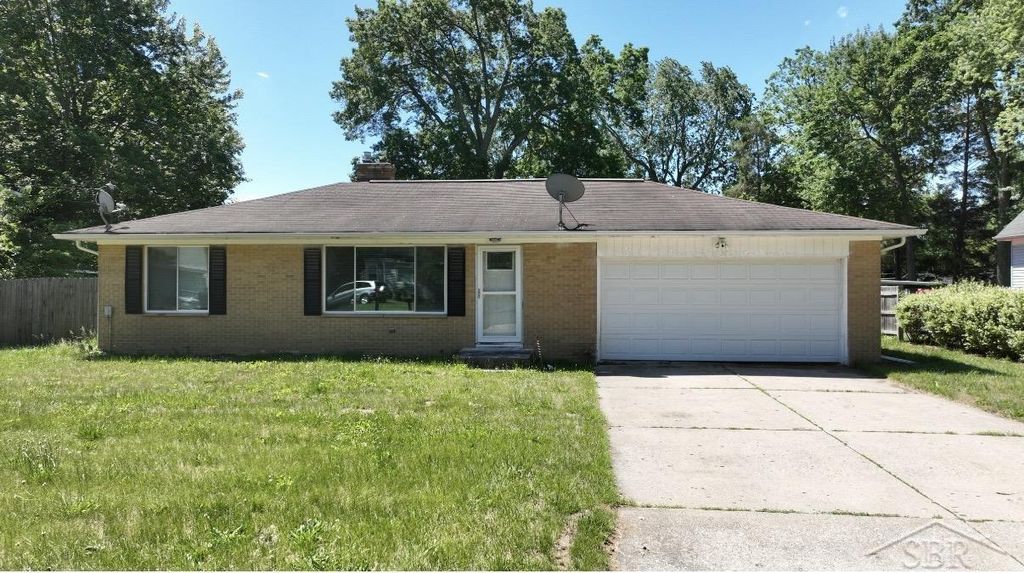 3048 Dixie Ct, Bridgeport charter township