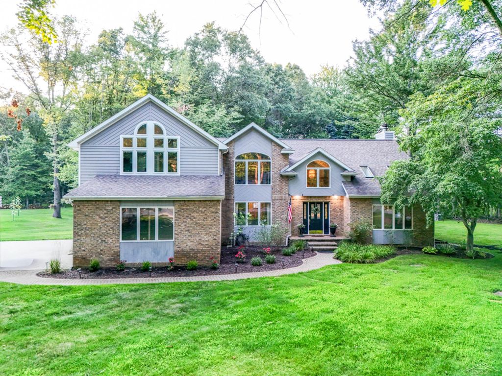 2659 Tamarack Dr, Larkin charter township